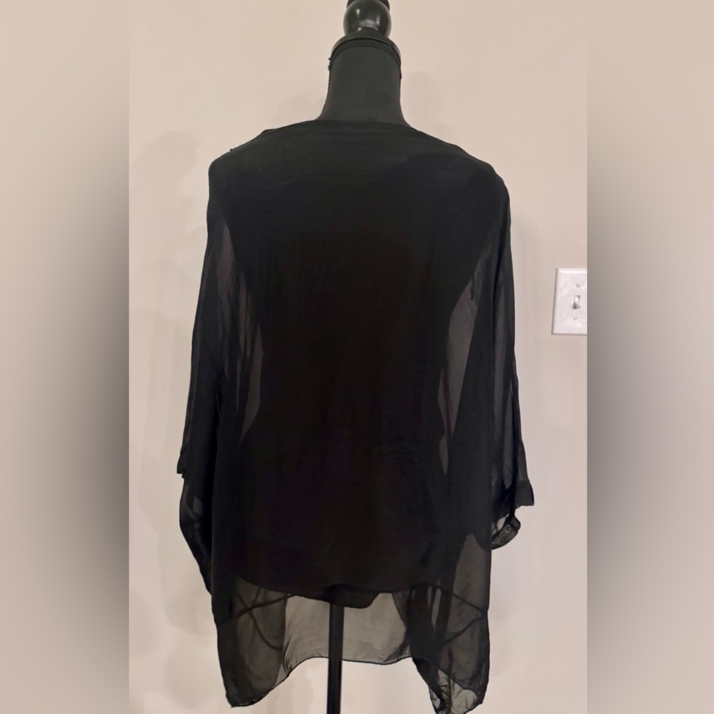 Elegant Black Sheer Women's Top ~ Italy with Dolman Sleeves - Picture 4 of 9